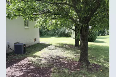 315 W 3rd Street, Streator, IL 61364 - Photo 3