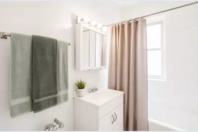 2453 N Clark Street #3, Chicago, IL 60614 - Photo 7