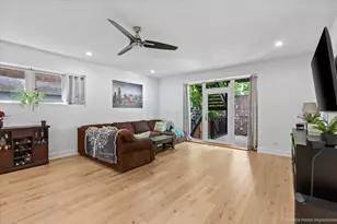 824 S Bell Ave, Chicago, IL 60612 - Photo 11