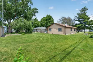 620 N 1st St, Carbon Hill, IL 60416 - Photo 19