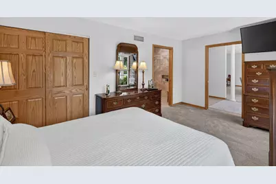 5720 Barrington Road, Morris, IL 60450 - Photo 27