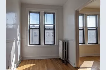 2704 N Sawyer Avenue #305, Chicago, IL 60647 - Photo 7