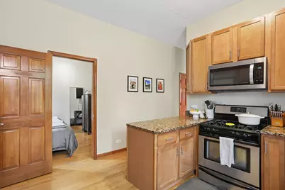 938 N Damen Avenue #3F, Chicago, IL 60622 - Photo 11
