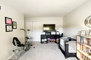 14340 Streamwood Dr, Orland Park, IL 60467 - Photo 13