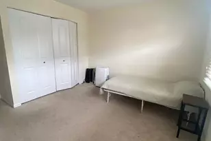 7048 O'Connell Dr, Chicago Ridge, IL 60415 - Photo 9