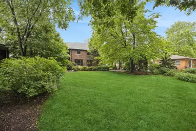 610 N Oak Park Avenue, Oak Park, IL 60302 - Photo 3