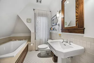 610 N Oak Park Avenue, Oak Park, IL 60302 - Photo 25