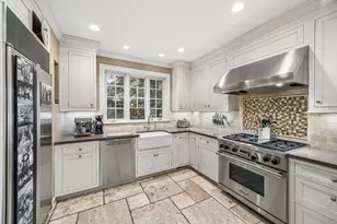 610 N Oak Park Ave, Oak Park, IL 60302 - Photo 11