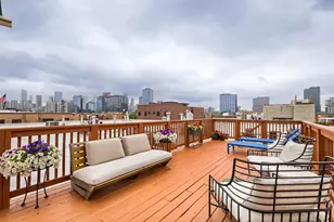 525 N Ada St, Chicago, IL 60642 - Photo 13