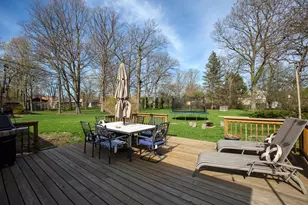 1645 Forest Dr, Glenview, IL 60025 - Photo 17
