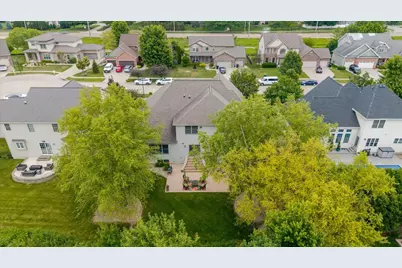 2104 Sinclair Court, Bloomington, IL 61704 - Photo 61