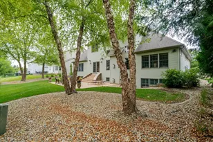 2104 Sinclair Ct, Bloomington, IL 61704 - Photo 49