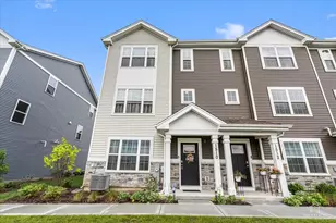 1510 Sequoia Wy, Pingree Grove, IL 60140 - Photo 1