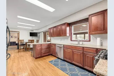 612 Stuart Drive, Carol Stream, IL 60188 - Photo 11