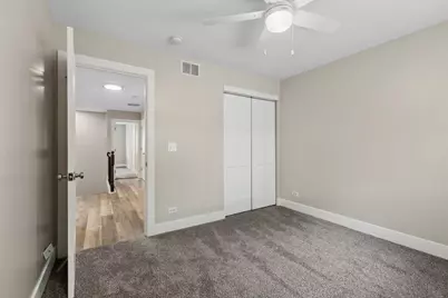 369 Abington Woods Drive, Aurora, IL 60502 - Photo 17
