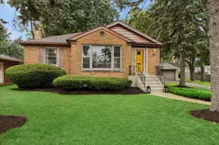 1260 Portsmouth Ave, Westchester, IL 60154 - Photo 1