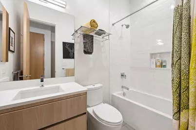 5945 N Magnolia Avenue #101, Chicago, IL 60660 - Photo 11