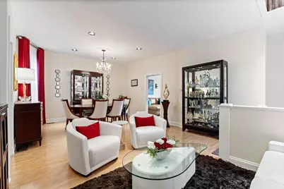 1916 W Irving Park Road, Chicago, IL 60613 - Photo 5