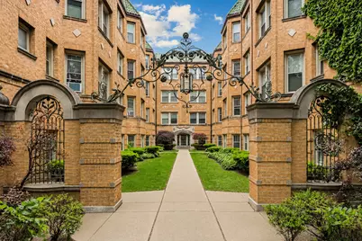 854 Washington Boulevard #3, Oak Park, IL 60302 - Photo 1