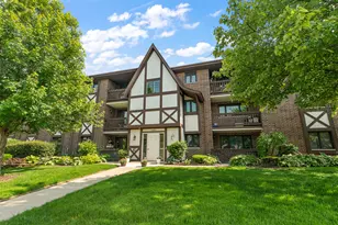 8425 W 95th St, Hickory Hills, IL 60457 - Photo 1