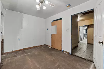 10606 S Torrence Avenue, Chicago, IL 60617 - Photo 17