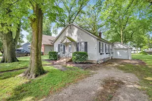 220 S Marguerite St, Coal City, IL 60416 - Photo 3