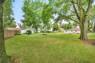 220 S Marguerite St, Coal City, IL 60416 - Photo 25