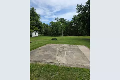 214 W 3rd Street, Brocton, IL 61917 - Photo 15