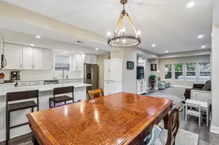 743 S Lombard Ave, Oak Park, IL 60304 - Photo 9