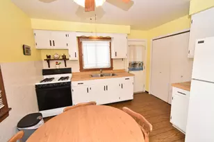 17029 Lorenz Ave, Lansing, IL 60438 - Photo 7