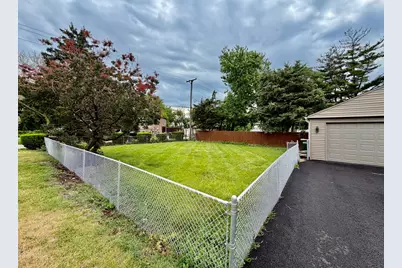 2854 Pearl Avenue, Melrose Park, IL 60164 - Photo 3