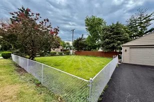 2854 Pearl Ave, Melrose Park, IL 60164 - Photo 3