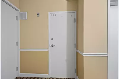 819 Graceland Avenue #204, Des Plaines, IL 60016 - Photo 19
