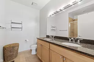 700 N Larrabee St, Chicago, IL 60654 - Photo 7