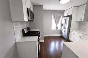 9801 S Drexel Ave, Chicago, IL 60628 - Photo 9
