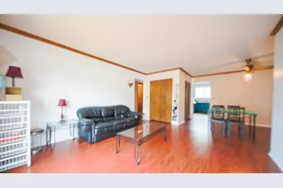 916 S Plum Grove Road #223, Palatine, IL 60067 - Photo 3