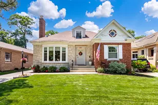 106 Berry Pkwy, Park Ridge, IL 60068 - Photo 1