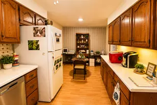 27712 W 17th Street Rd, Centralia, IL 62801 - Photo 7