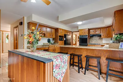 325 Twilight Drive, Morris, IL 60450 - Photo 9