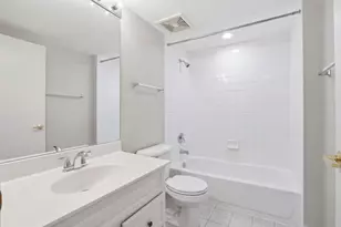 5055 Madison St, Skokie, IL 60077 - Photo 15
