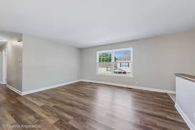 111 Lindenwood Court #0, Vernon Hills, IL 60061 - Photo 5