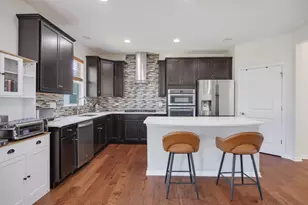 2531 Basin Trail Ln, Naperville, IL 60563 - Photo 19
