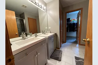 7704 Scarlett Oak Drive, Plainfield, IL 60586 - Photo 17
