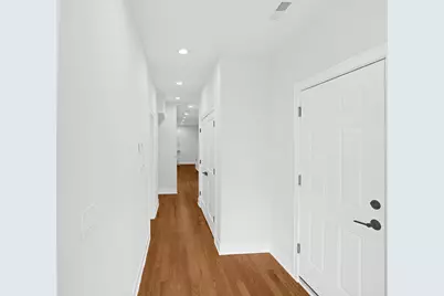 1055 W Pratt Boulevard #2A, Chicago, IL 60626 - Photo 7