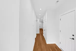 1055 W Pratt Blvd, Chicago, IL 60626 - Photo 7