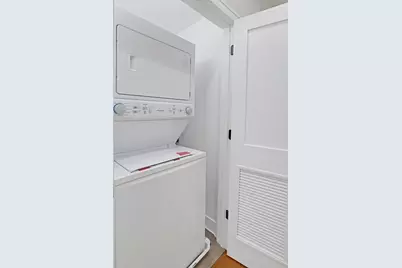 1055 W Pratt Boulevard #2A, Chicago, IL 60626 - Photo 13