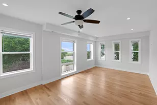 1055 W Pratt Blvd, Chicago, IL 60626 - Photo 5