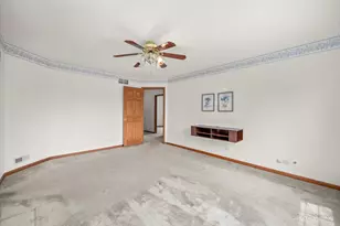 476 Topaz Ln, Bartlett, IL 60103 - Photo 29