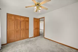 476 Topaz Ln, Bartlett, IL 60103 - Photo 49