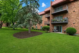 1041 W Ogden Ave, Naperville, IL 60563 - Photo 29